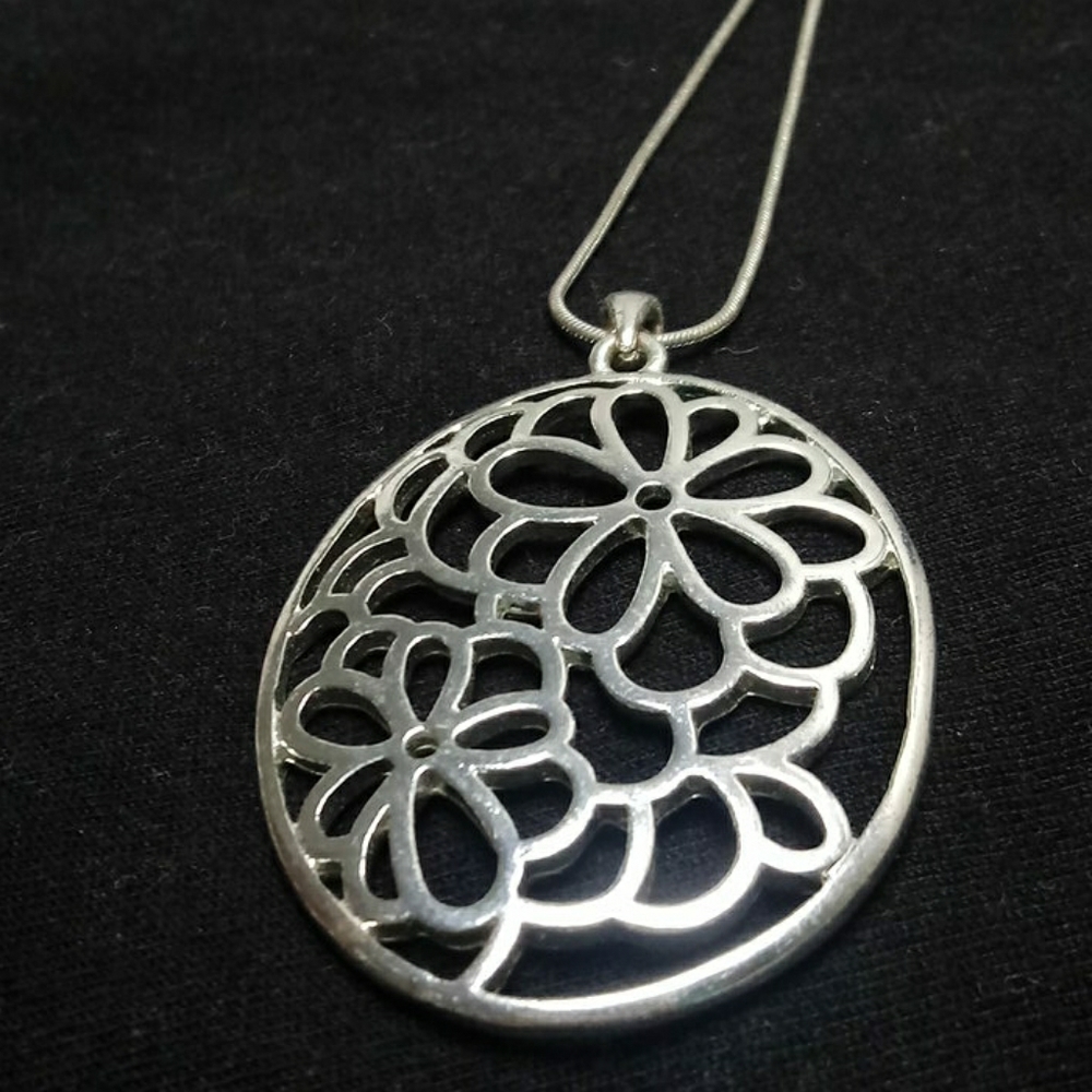 Silver necklace